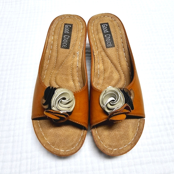 Peep Toe Wedge Slide-On Mule Sandals, Size 7.5 - Picture 8 of 16